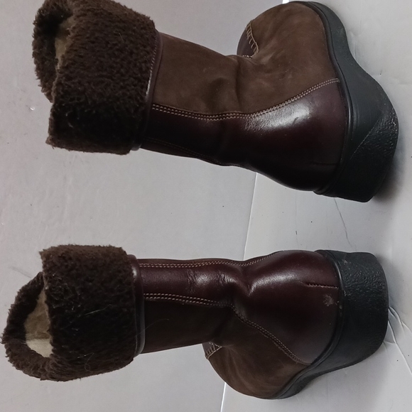 Finn Comfort brown suede with sherpa cuffs and lining ankle boots-sz 5 - Picture 2 of 10